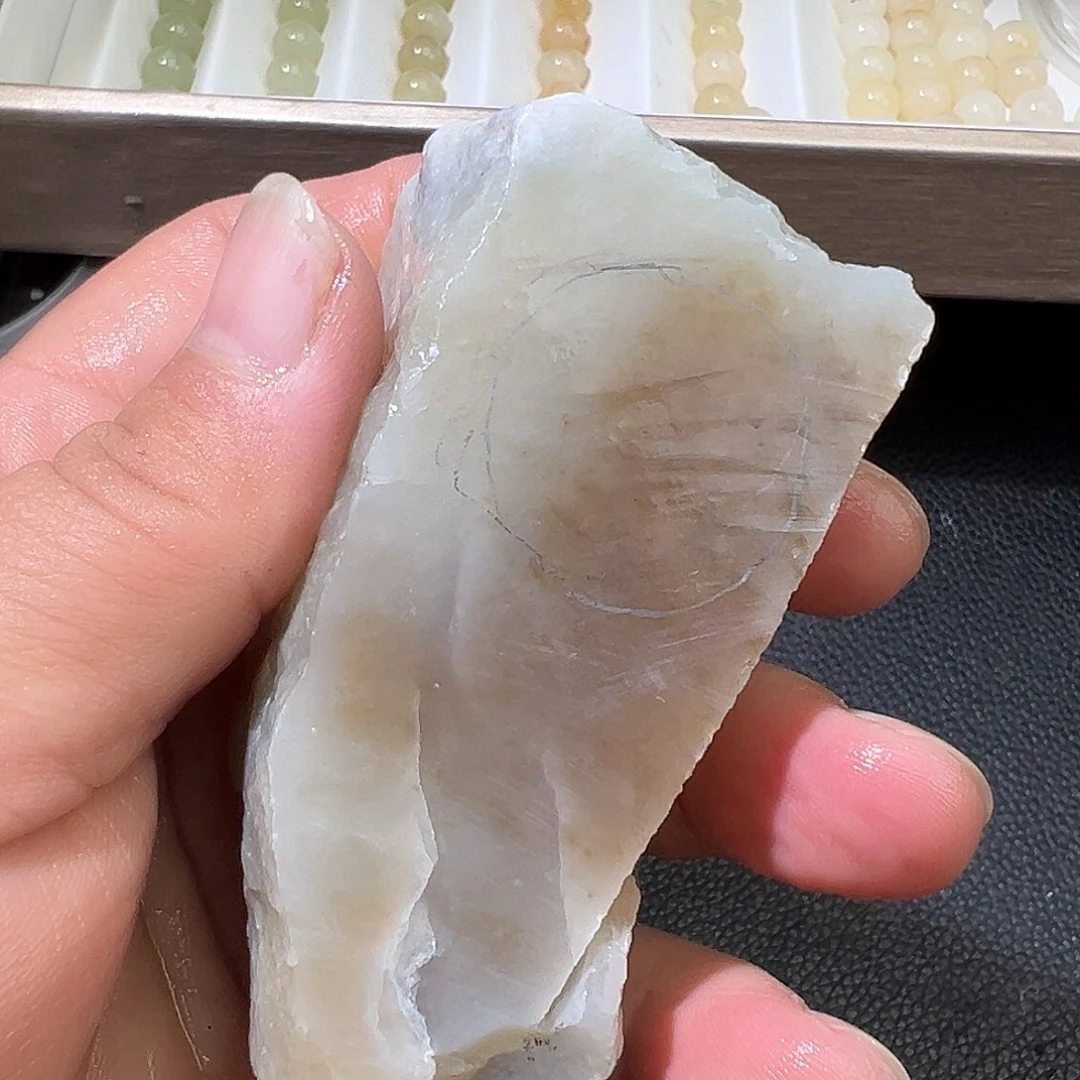 和田玉（糖玉）未镶嵌手镯