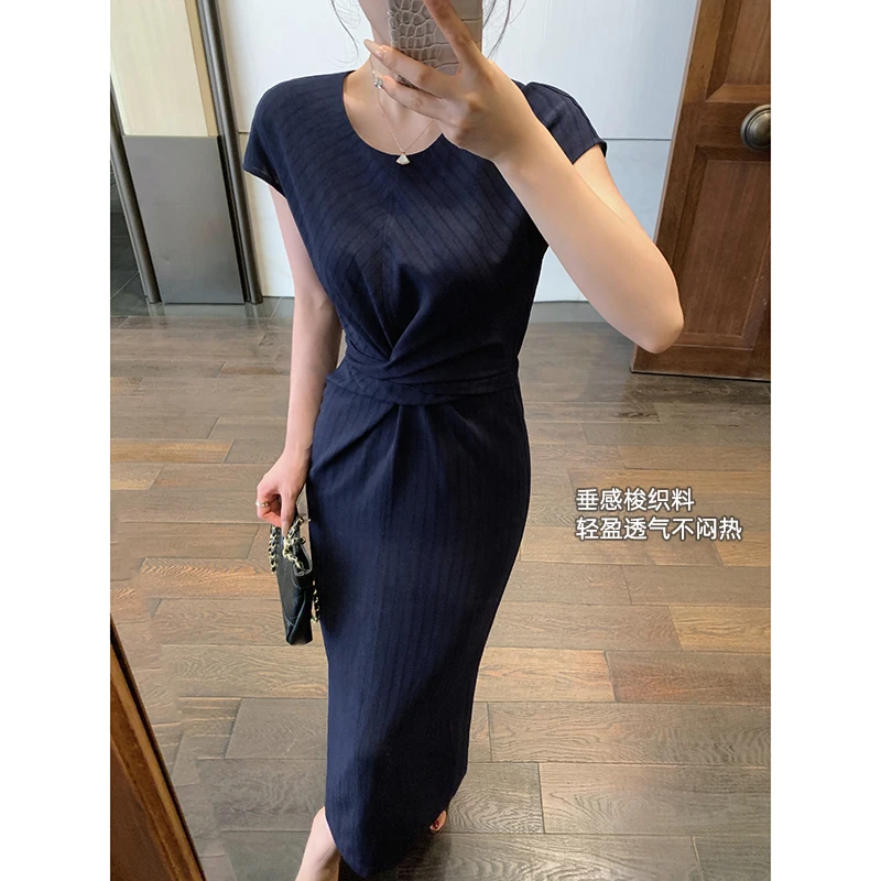 林关关【舒雅裙】简约系带收腰设计感连衣裙气质优雅高腰独特长裙