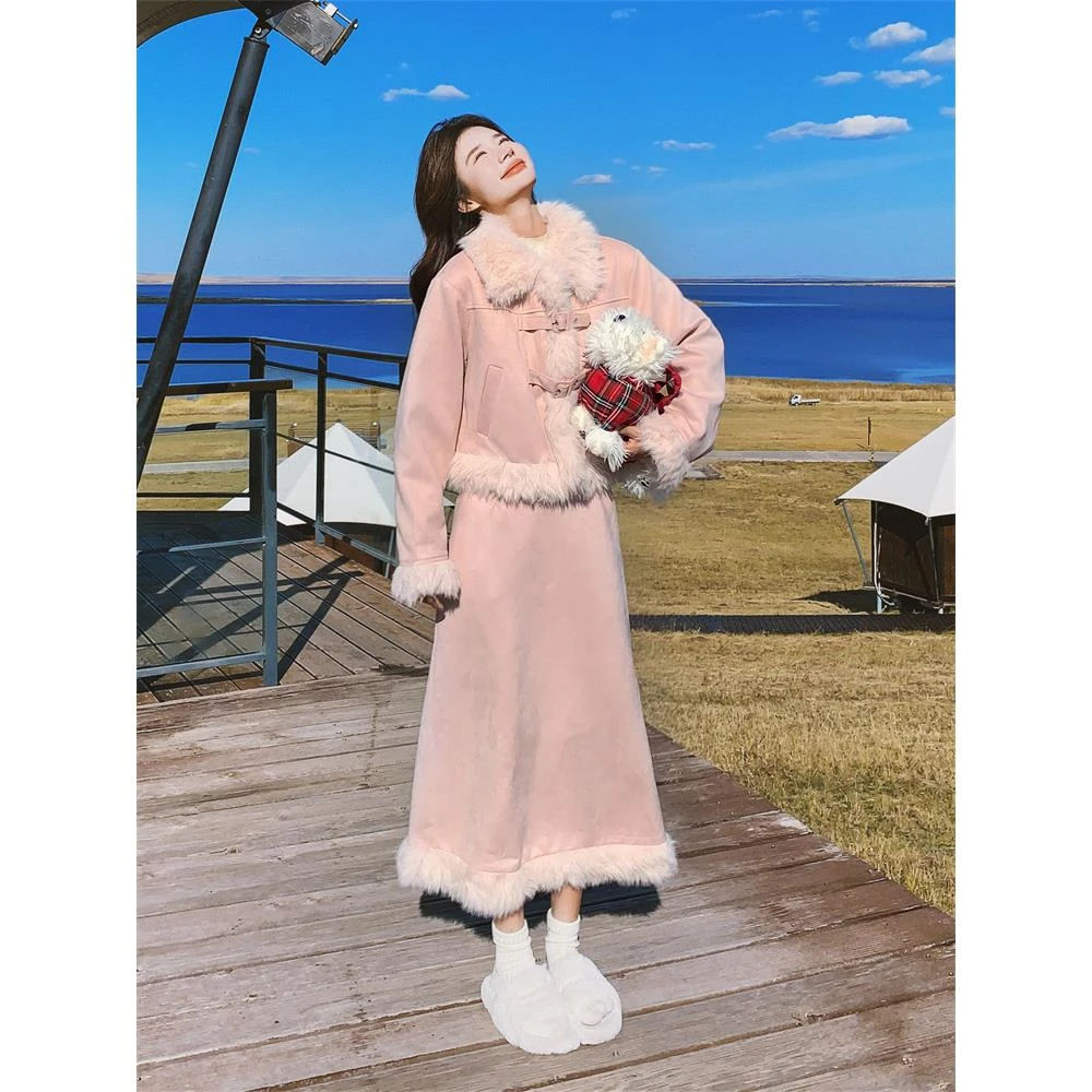 香粉色麂皮女士套装裙秋冬皮草融合轻成熟风格皇室姐妹两件套热款