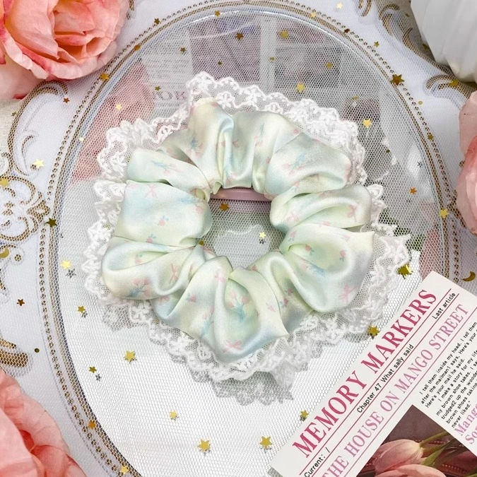 Budlet小花蕾森系风温柔肥肠发圈缎面薄荷绿包边蕾丝ins发绳发饰