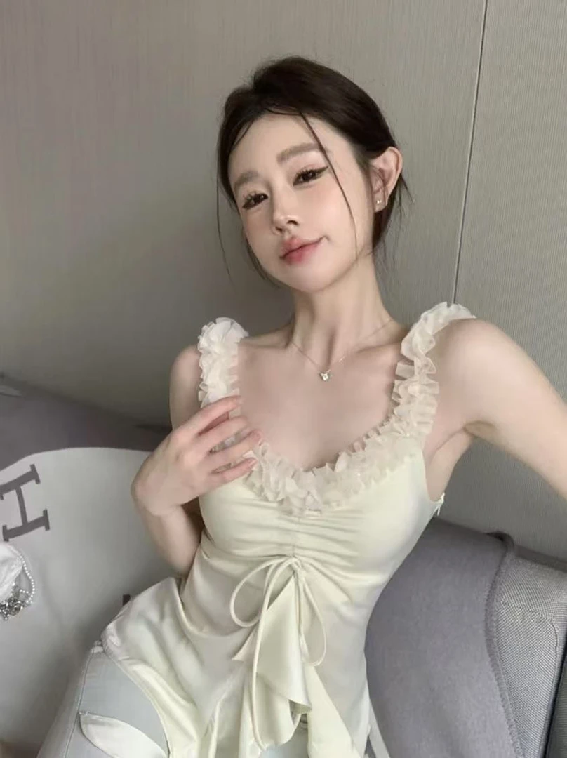 7532法式吊带背心女夏季外穿褶皱性感纯欲无袖短款上衣