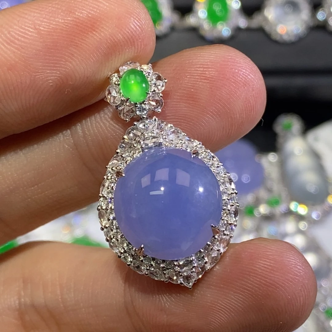 吊坠(不含链)18K金镶嵌翡翠紫罗兰蛋面