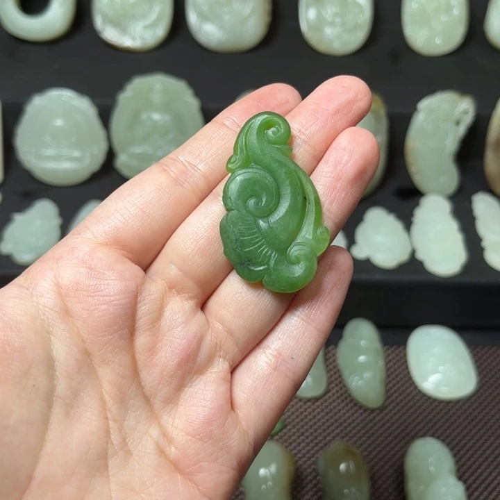 和田玉（碧玉）未镶嵌挂件