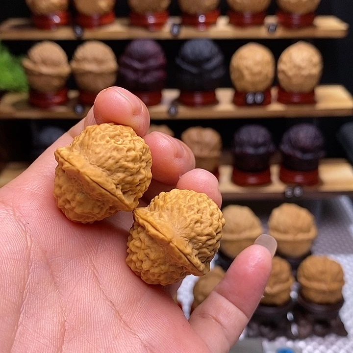 文玩核桃把件羊头舍利43