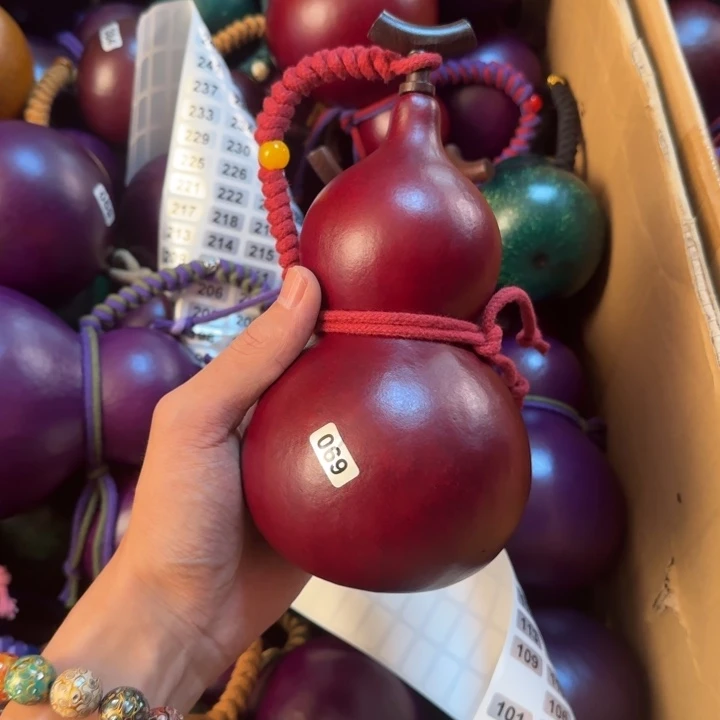 饭****069---------------