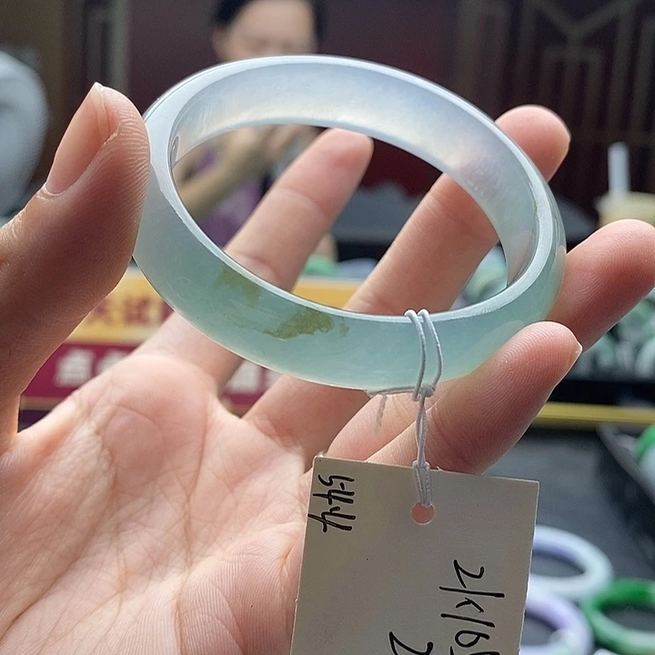 翡翠手镯未镶嵌54➕贵妃