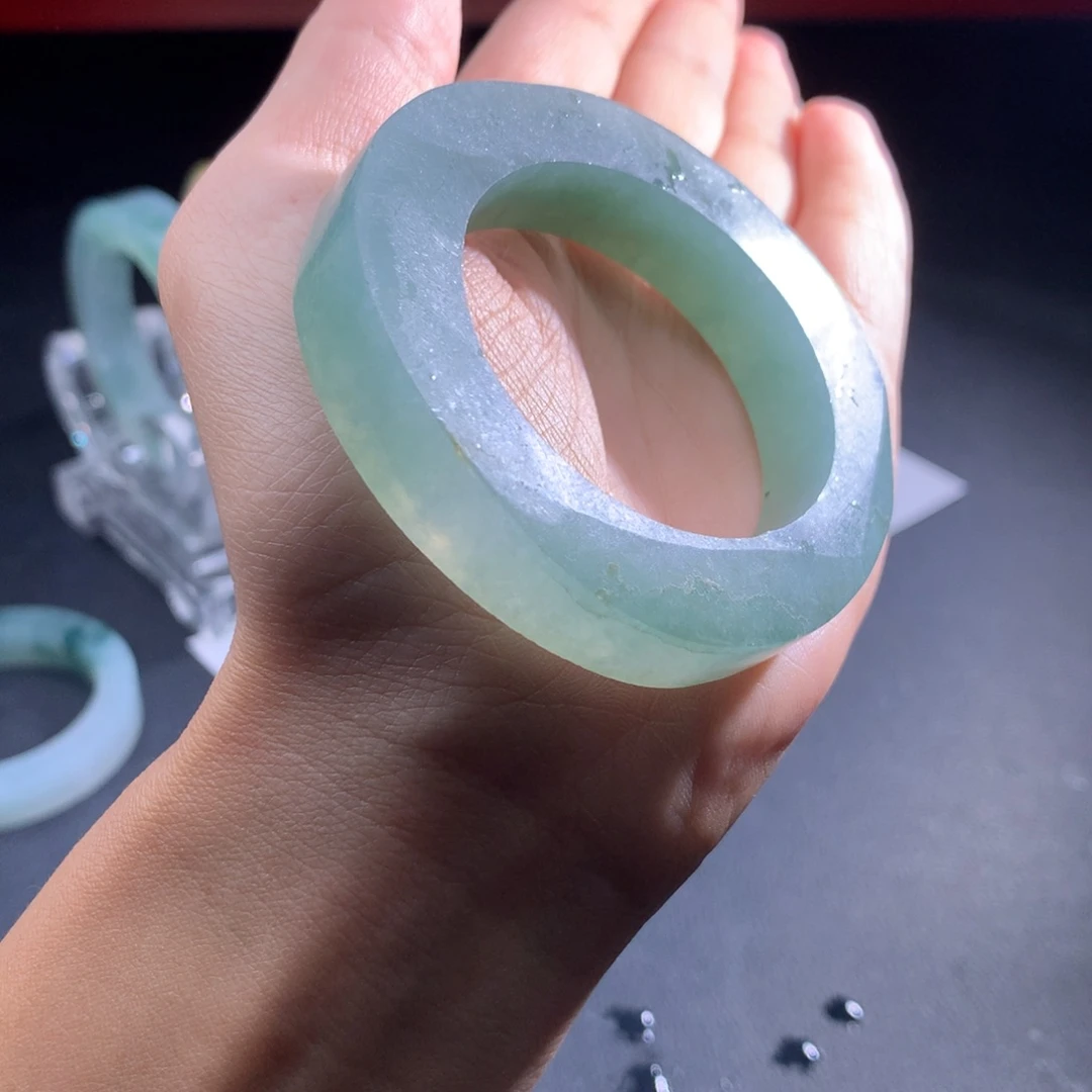 定制翡翠未镶嵌50到57贵妃