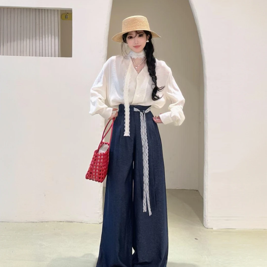 熙薇春季穿搭休闲高级感独特漂亮显瘦白色V领衬衫阔腿裤女装套装