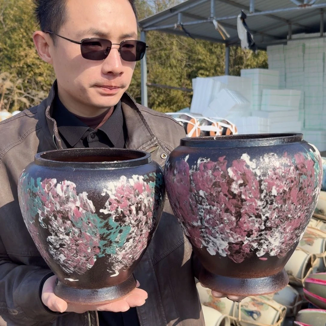 紫砂花盆口16高21（两个紫鸳