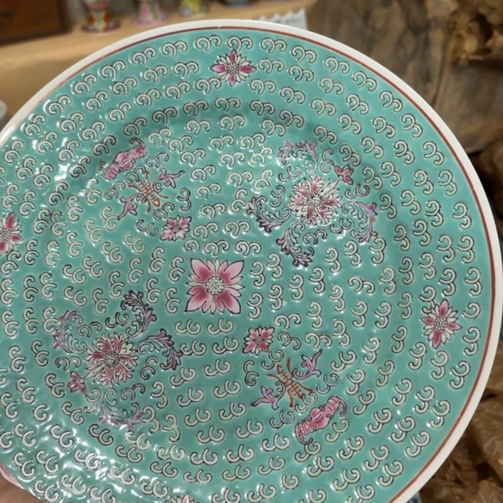 景德镇瓷器精品陈列展品范围主要