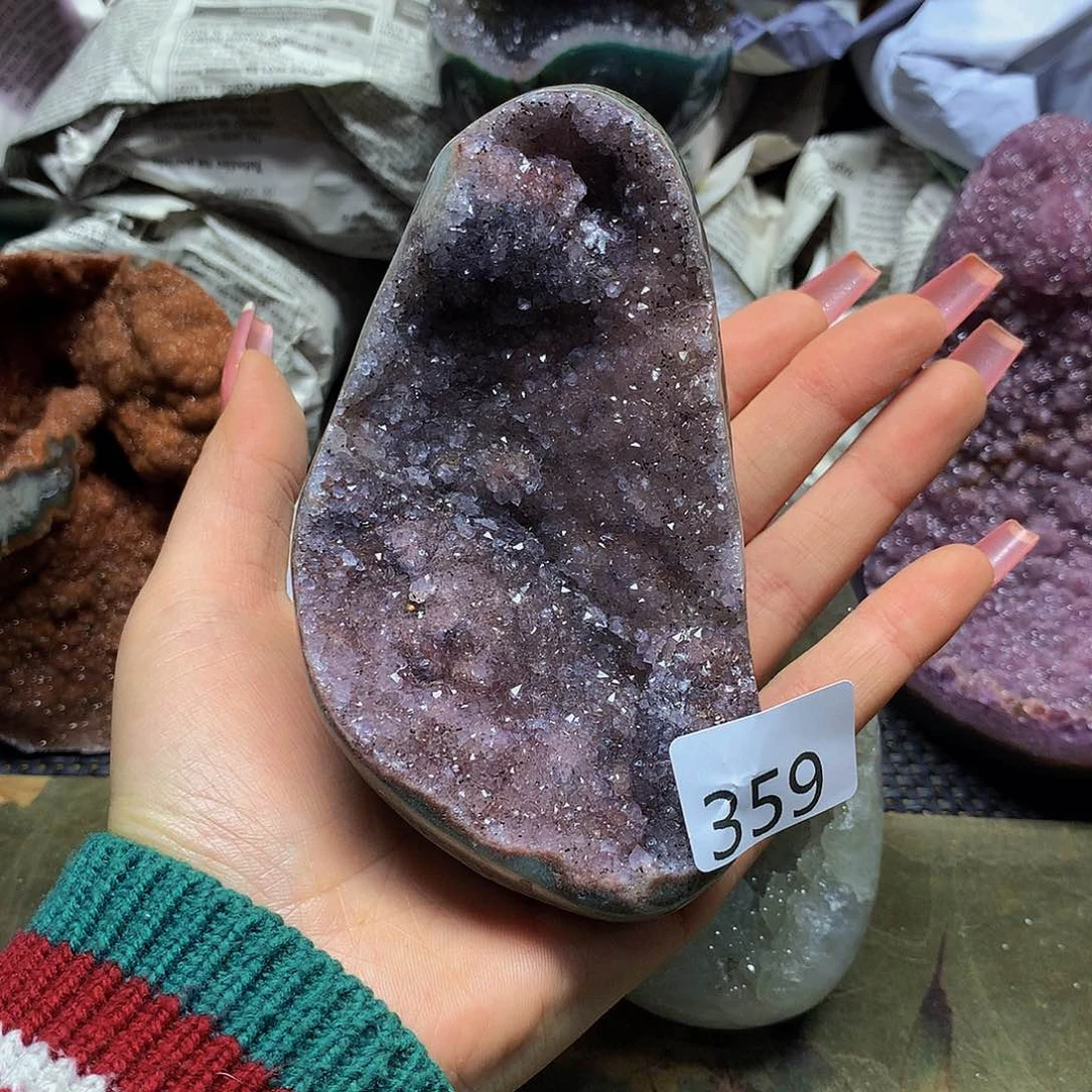 紫晶大型摆件（非配饰）未镶嵌