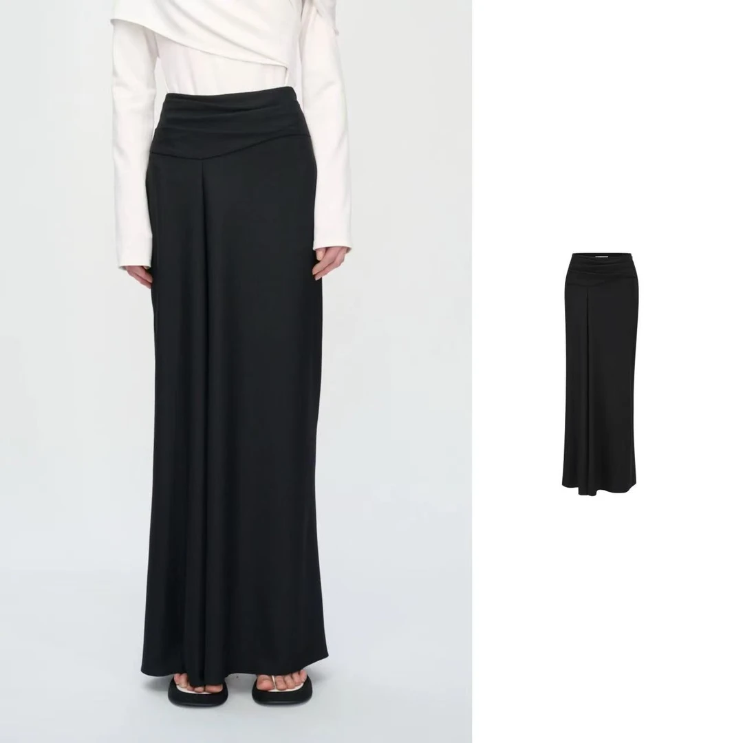 HAI 羊毛立裁半裙