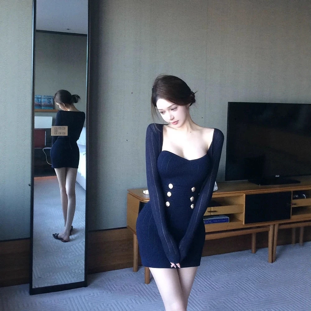 小香风套装气质长袖针织开衫女早秋抹胸连衣裙包臀短裙时尚两件套