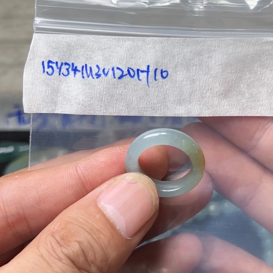 定制翡翠未镶嵌圈口10