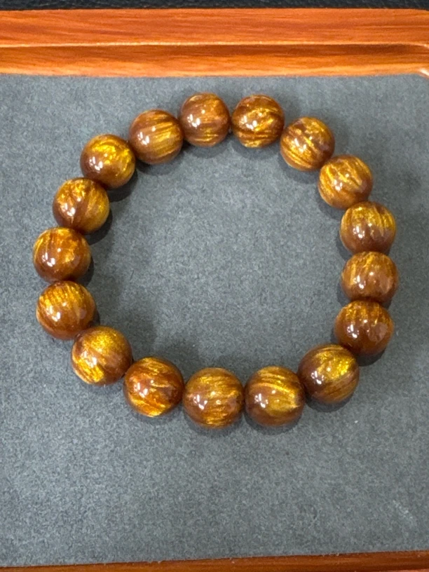 M429号-精品柳金色手串工艺品