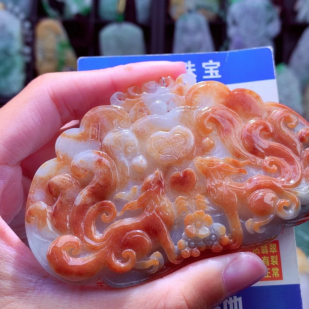 颈饰未镶嵌翡翠天然