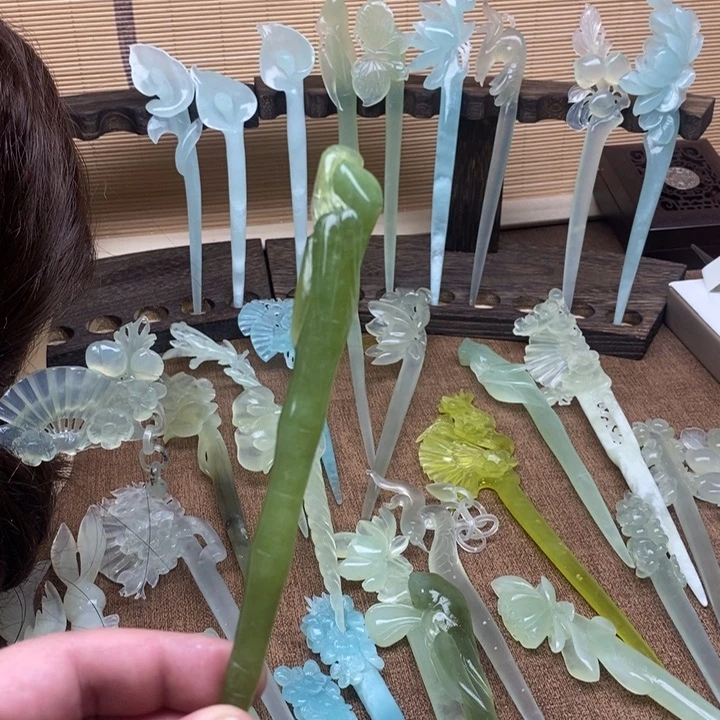 蛇纹石玉未镶嵌发饰