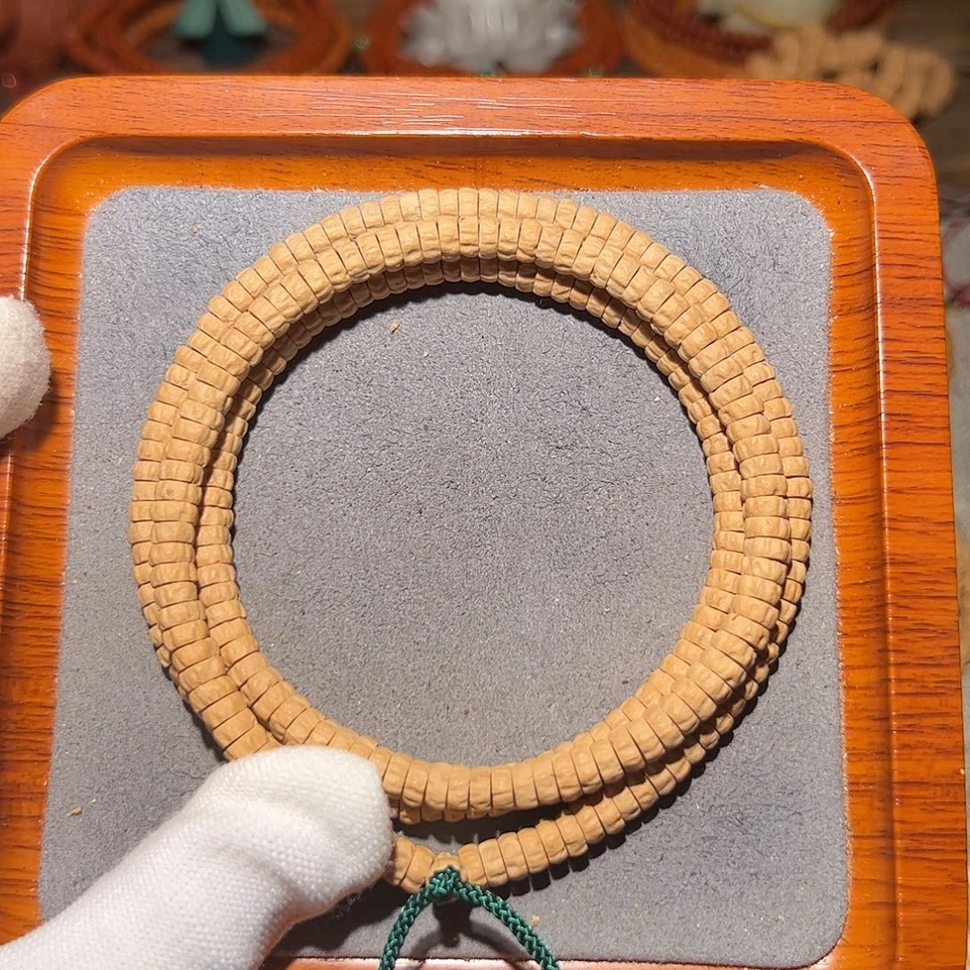 吊坠柏香籽/百香籽果冻皮精工药片6+