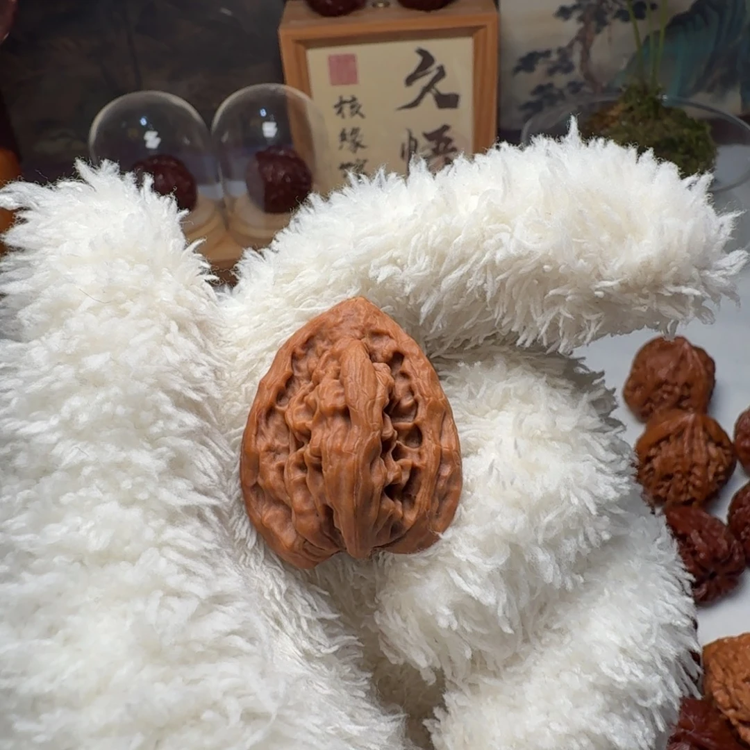 酸***丷吊坠文玩核桃野生核桃