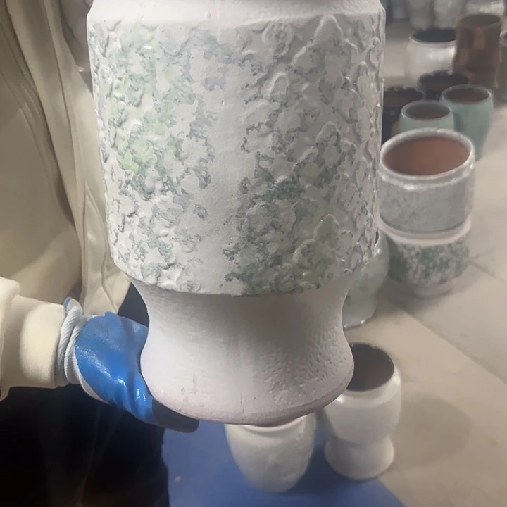 高度30厘米口20厘米