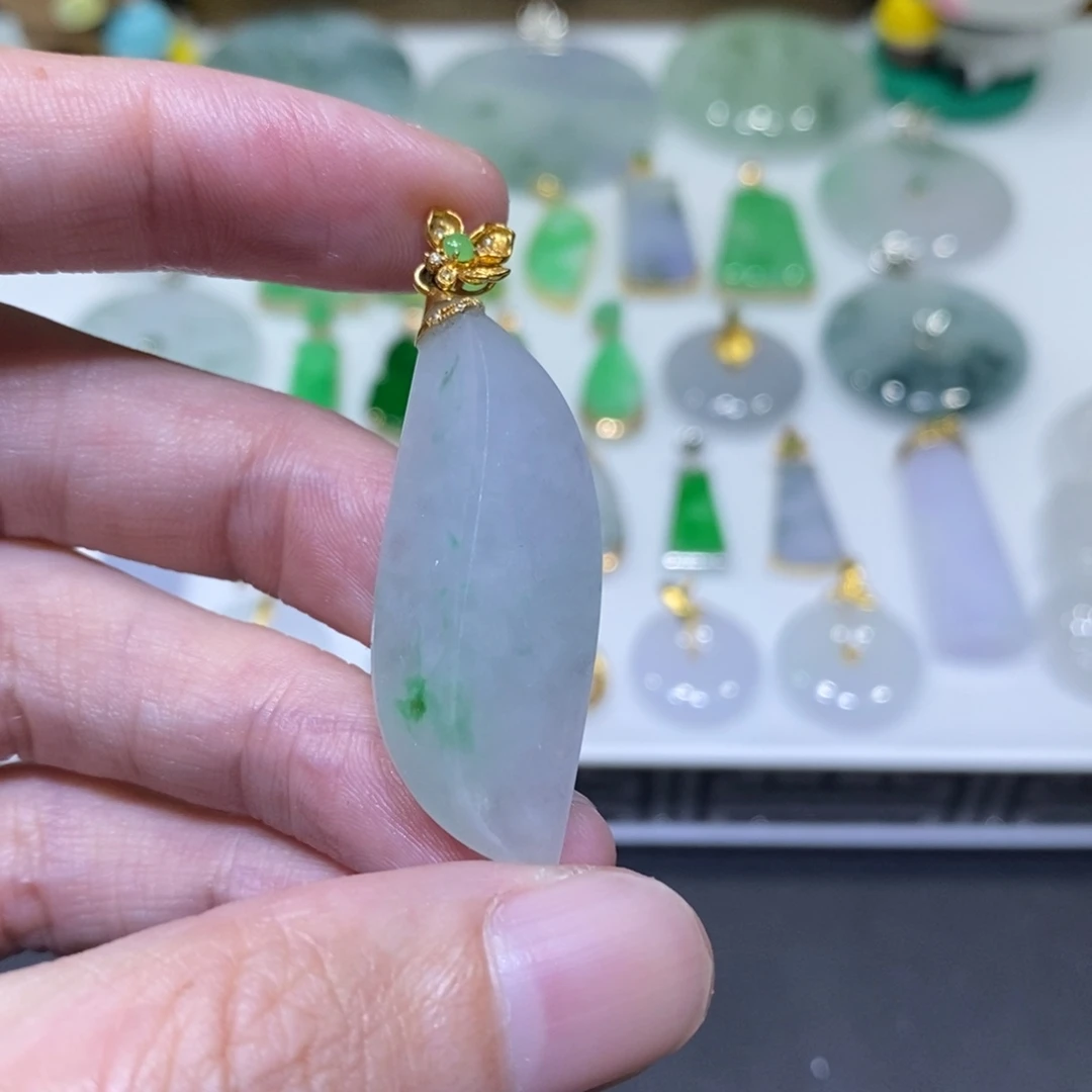 翡翠18K金镶嵌吊坠(不含链)