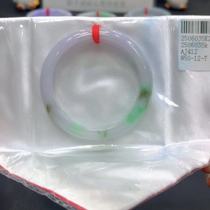 翡翠未镶嵌手镯翡翠9