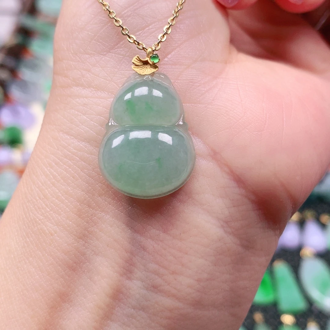 吊坠(不含链)18K金镶嵌翡翠