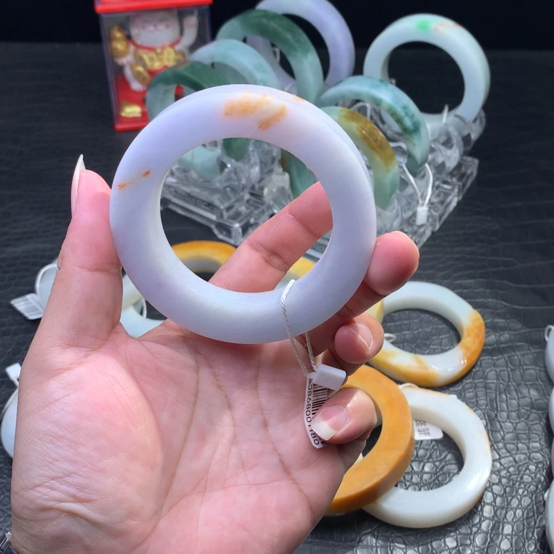 定制翡翠未镶嵌手镯