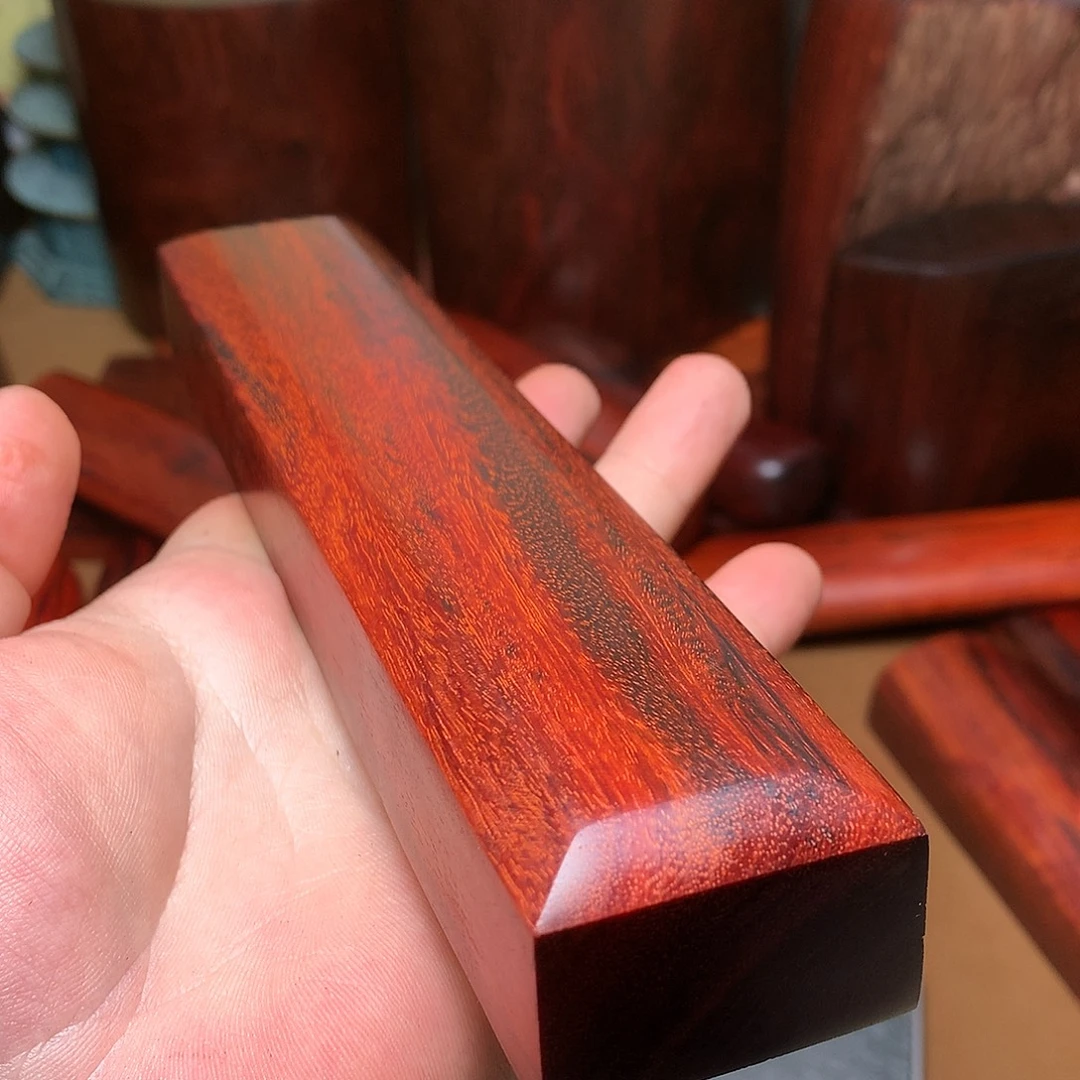 归****檀香紫檀（小叶紫檀）