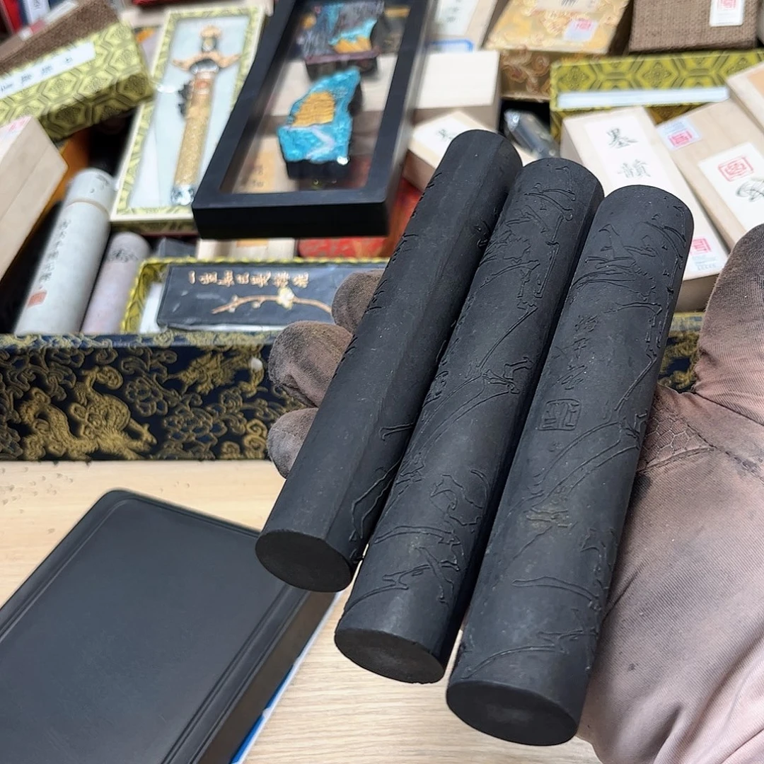 哈哈哈哈哈刚刚3条