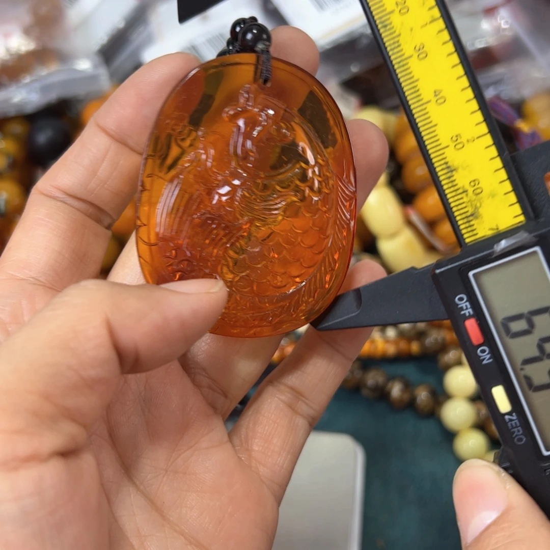 琥珀珠宝奇石未镶嵌611