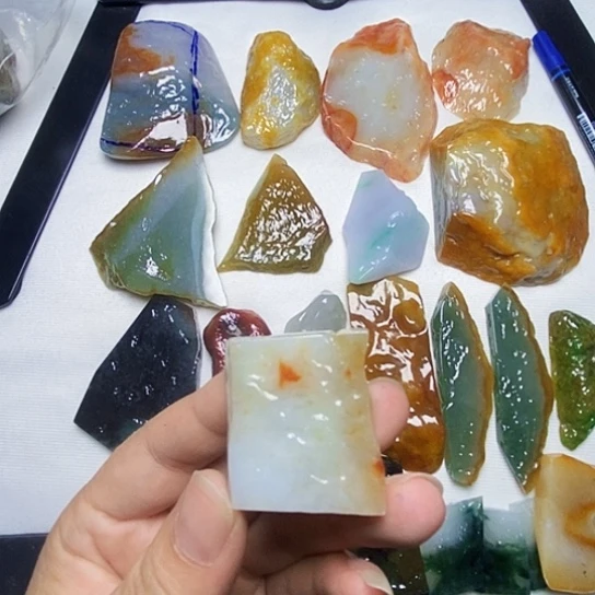 颈饰未镶嵌翡翠缅甸天然A货翡翠