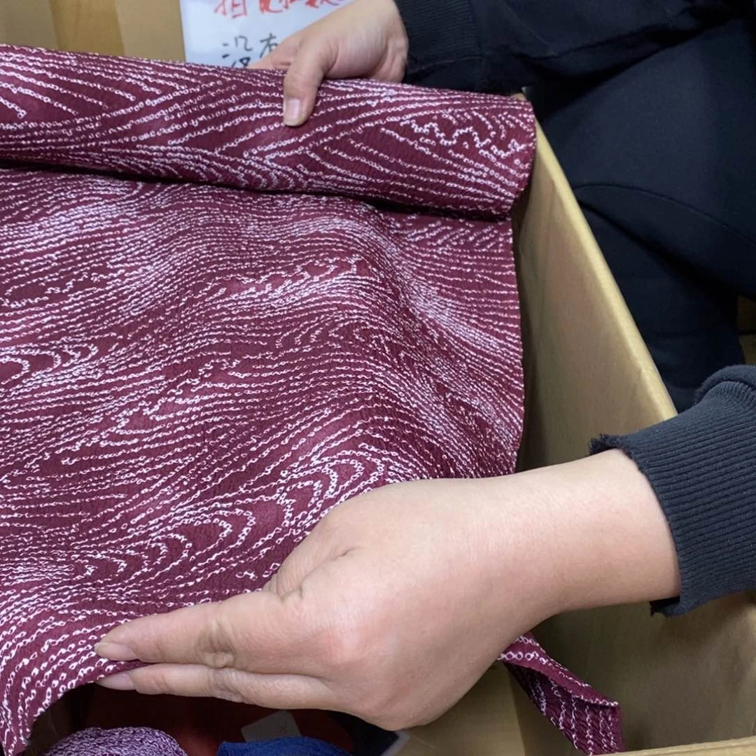 瓷片尘***香杯子是个什么样的人和