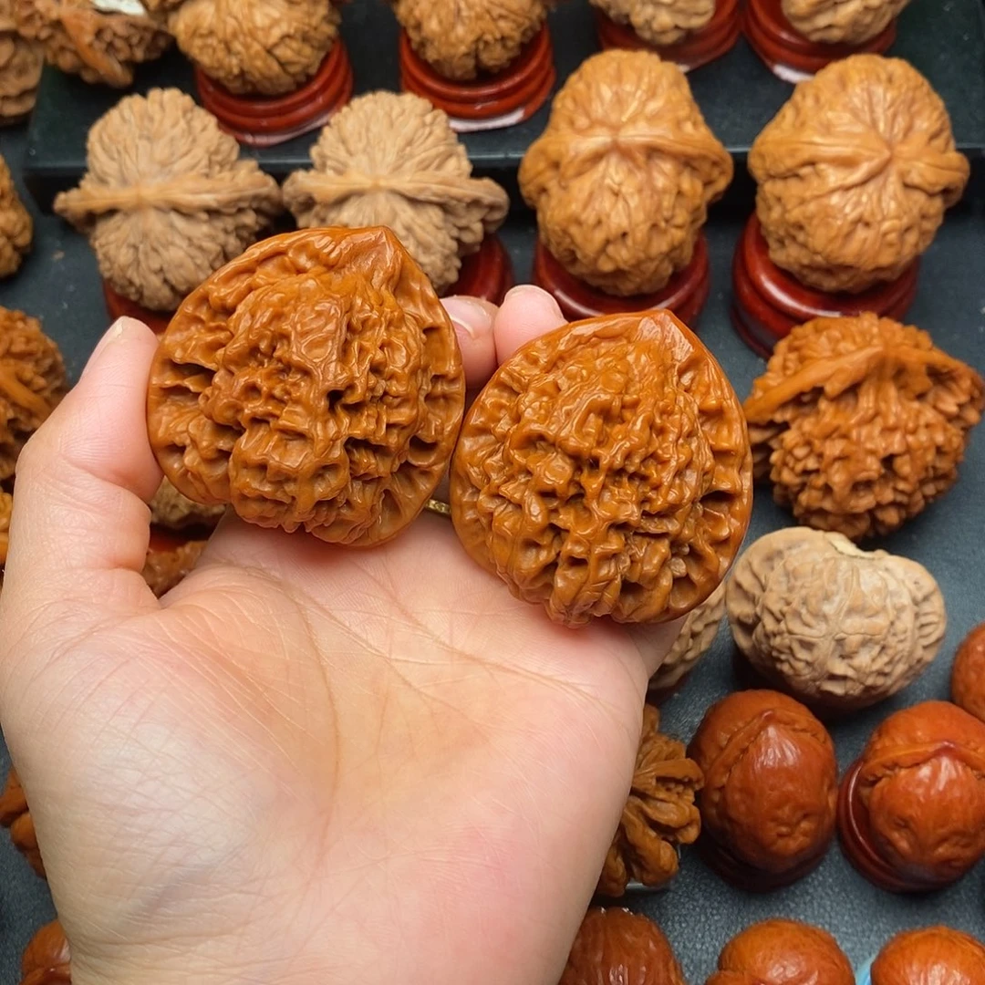 文玩核桃把件46官帽