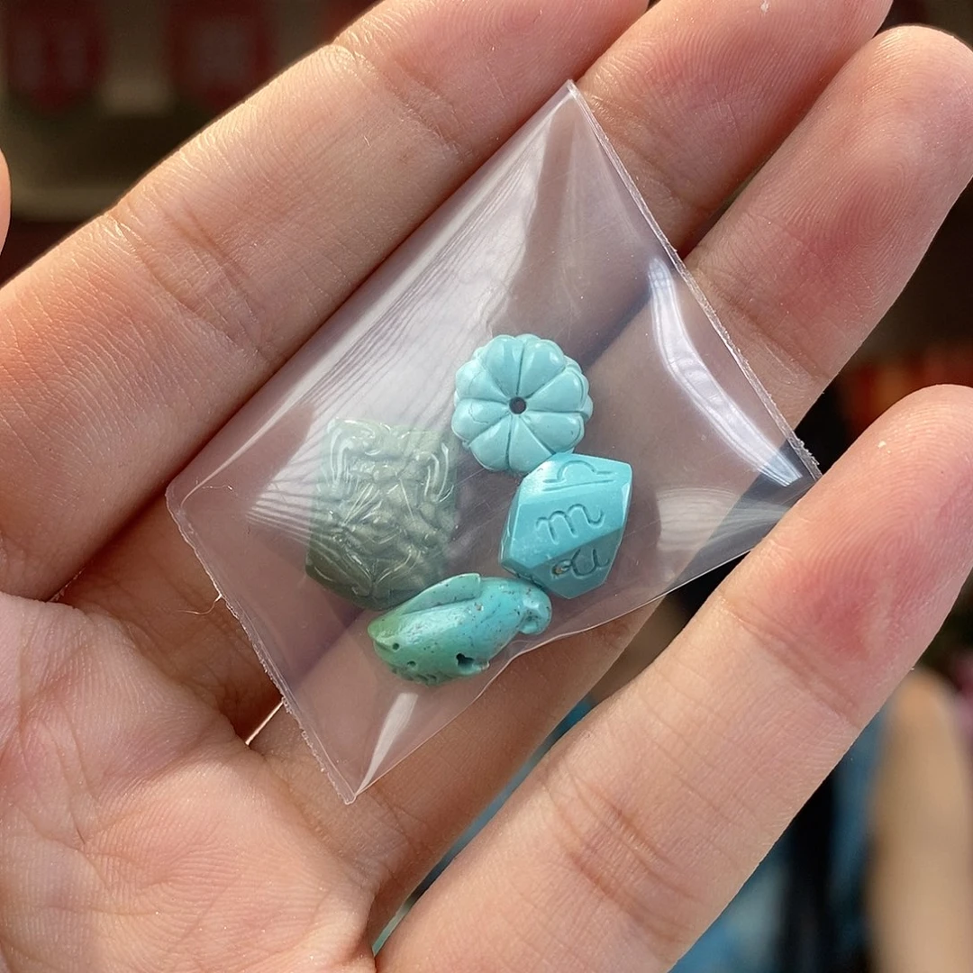 未镶嵌绿松石珠宝奇石