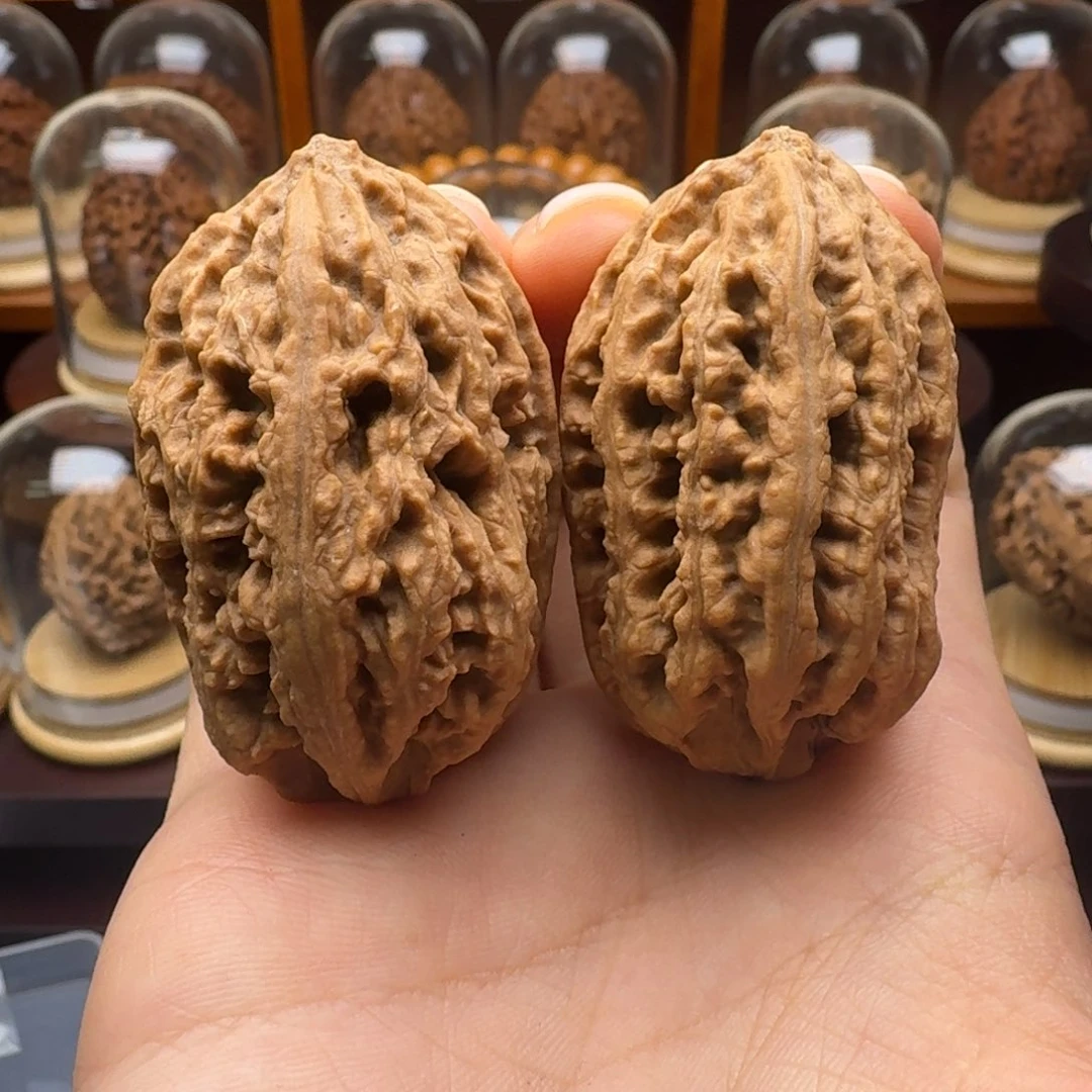 文玩核桃把件金梭子