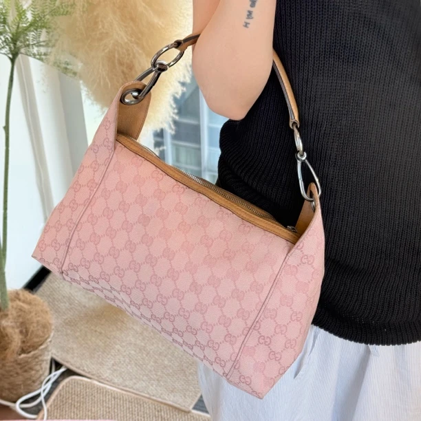 95新 GUCCI/古驰 粉色老花单肩 hobo