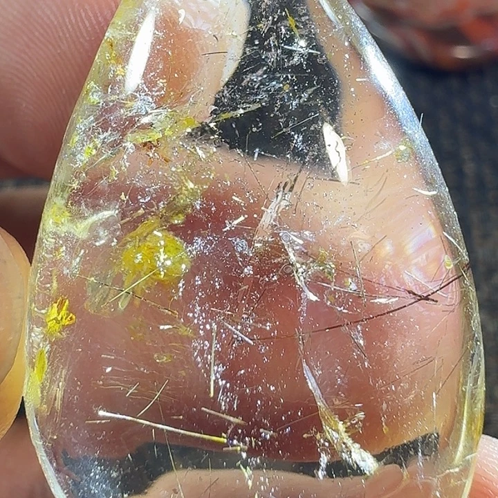 用***4吊坠(不含链)未镶嵌水晶