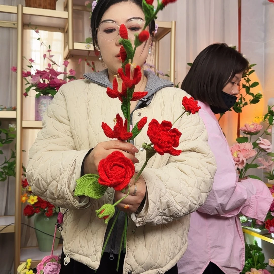 手工钩织设计花束