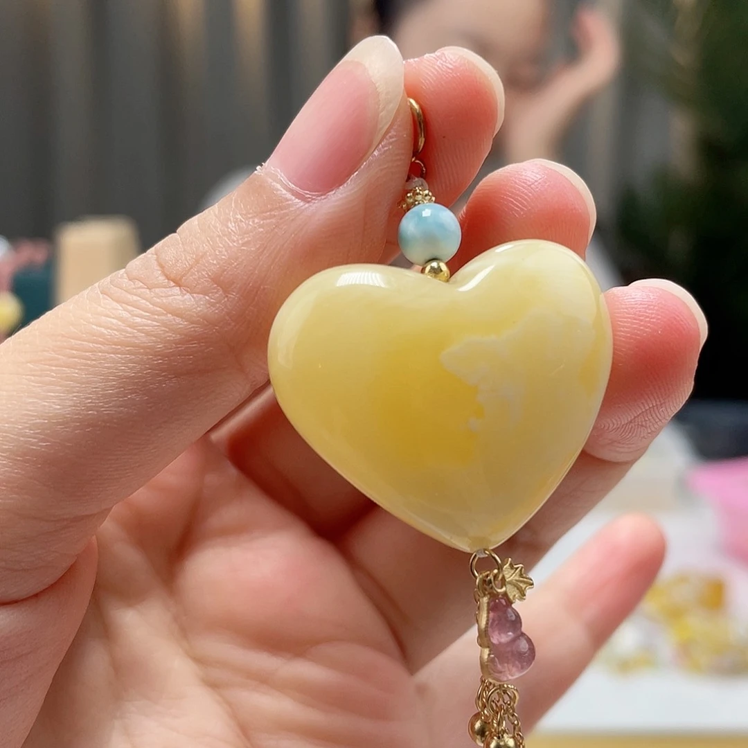 银S925镶嵌琥珀裸石蜜蜡吊坠