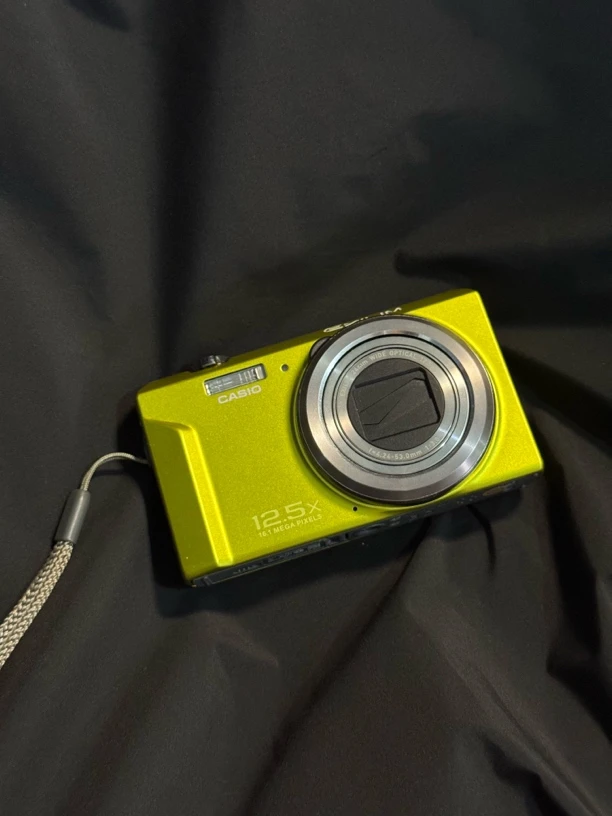 95新 Casio/卡西欧 卡西欧zs150 绿色 带原盒小长焦 No退No换