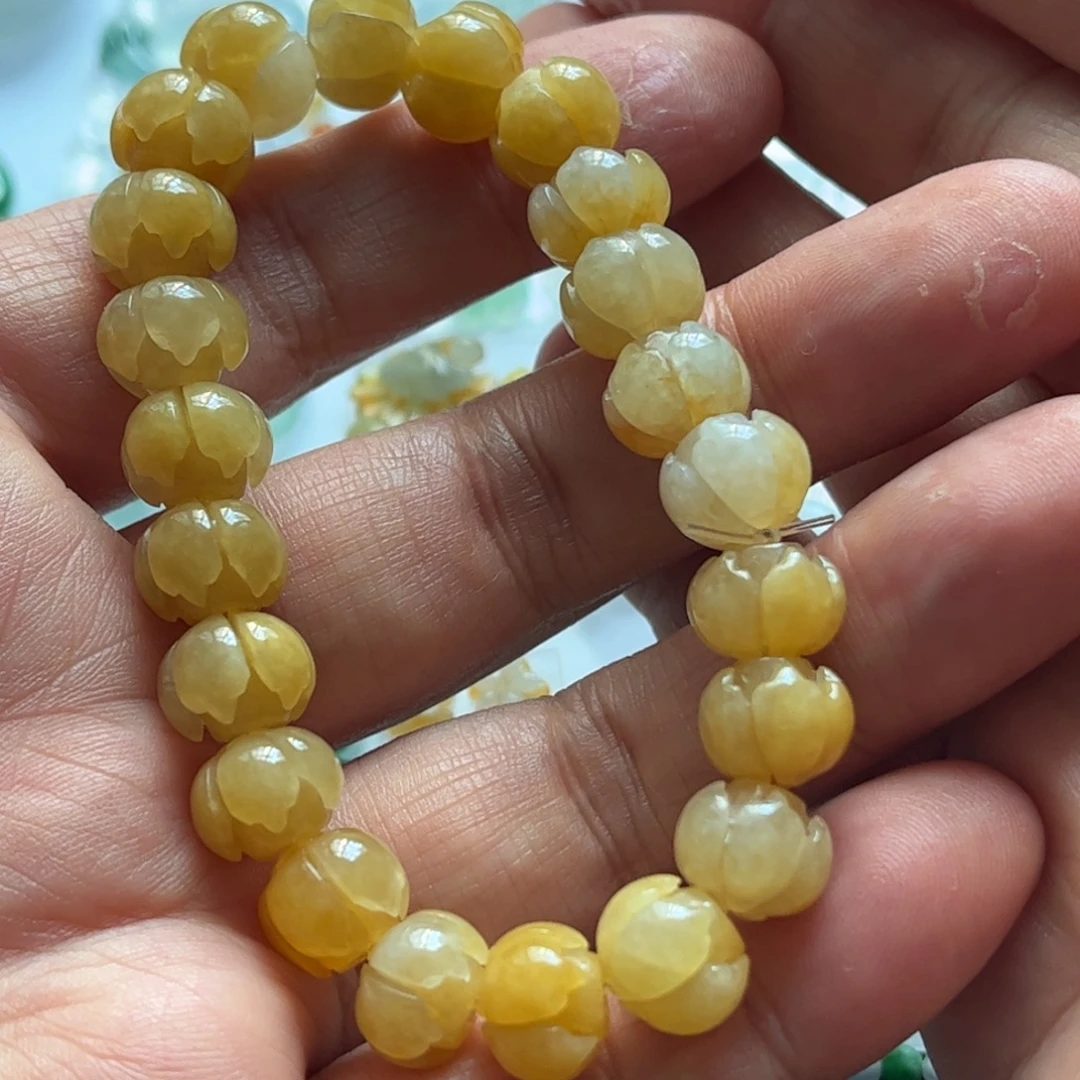 定制翡翠未镶嵌莲花