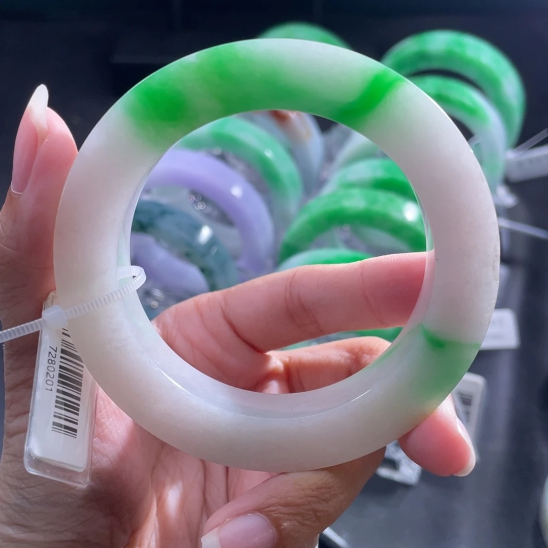定制翡翠未镶嵌正圈