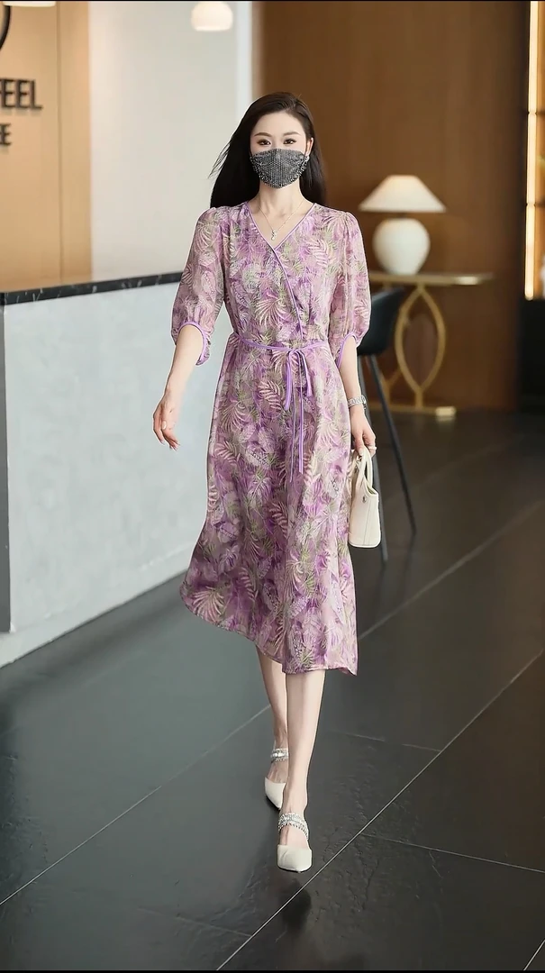 【运费补贴】59678新款碎花连衣裙长裙过膝修身显瘦款女士夏季气质