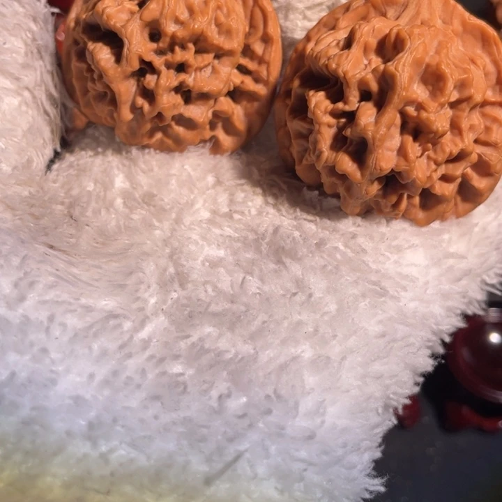 文玩核桃吊坠45官帽