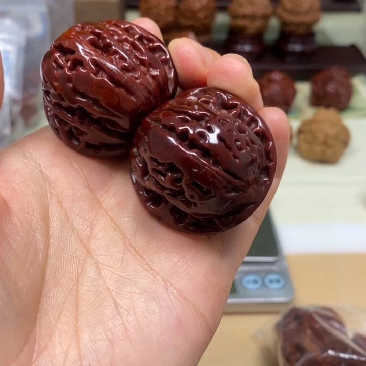 阿***宇吊坠文玩核桃光头楼