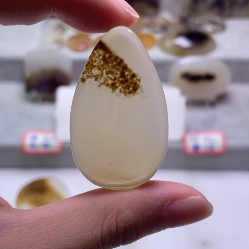 【闪购商品】未镶嵌玛瑙/玉髓珠宝奇石