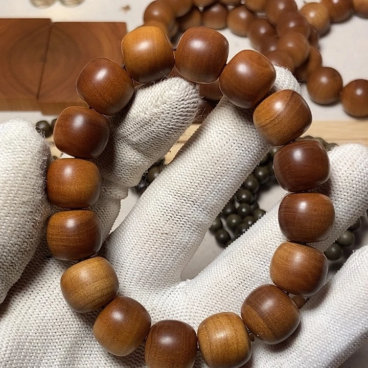 木风***息老山檀香横纹黑肉