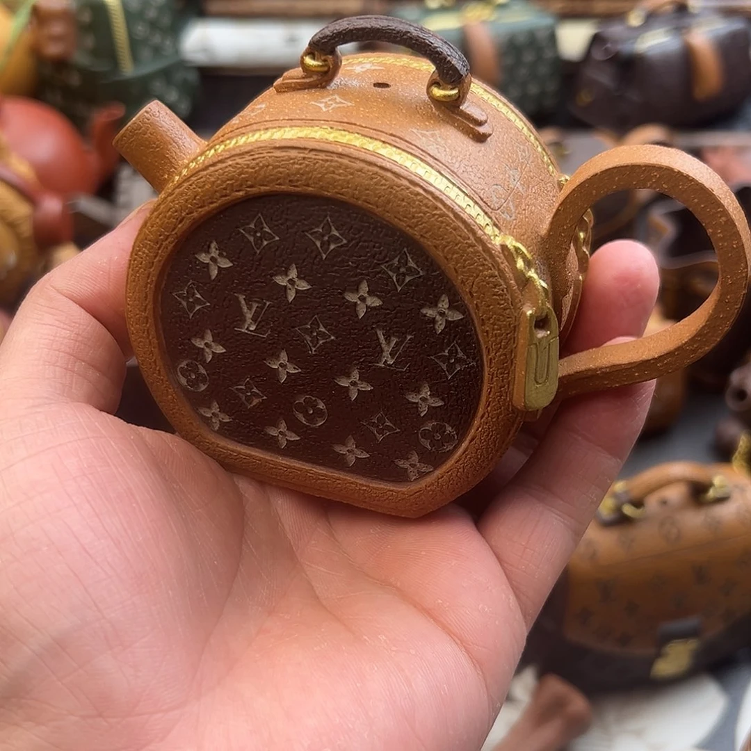 紫砂茶杯包包和帽子等