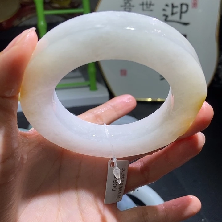 定制翡翠未镶嵌手镯定制